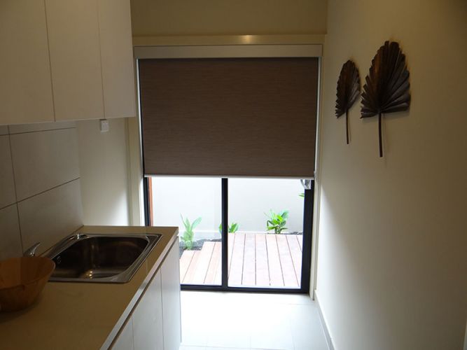 Block-out Roller Blinds 